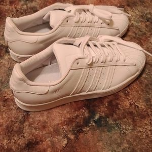 Adidas superstar
